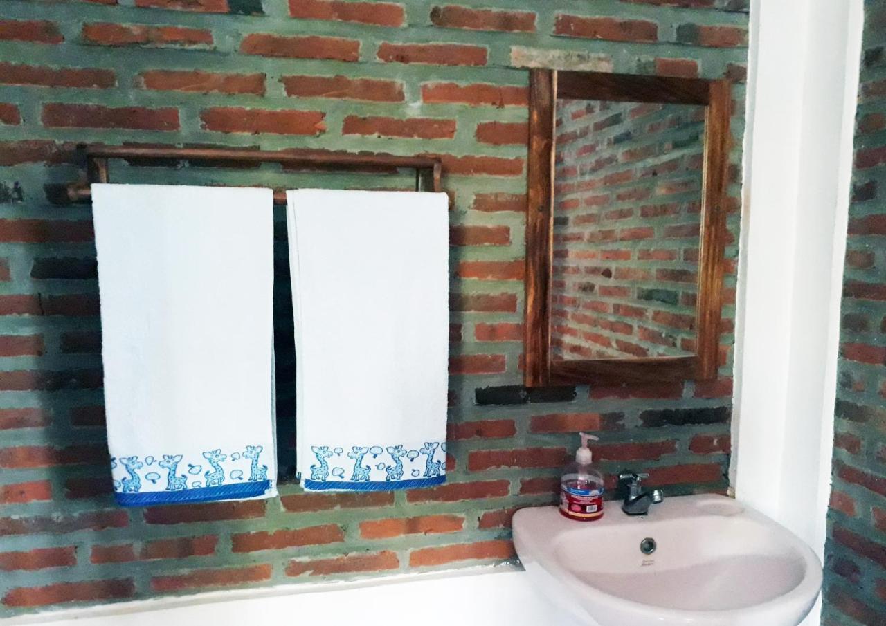Ragha Homestay Batukaras Buitenkant foto